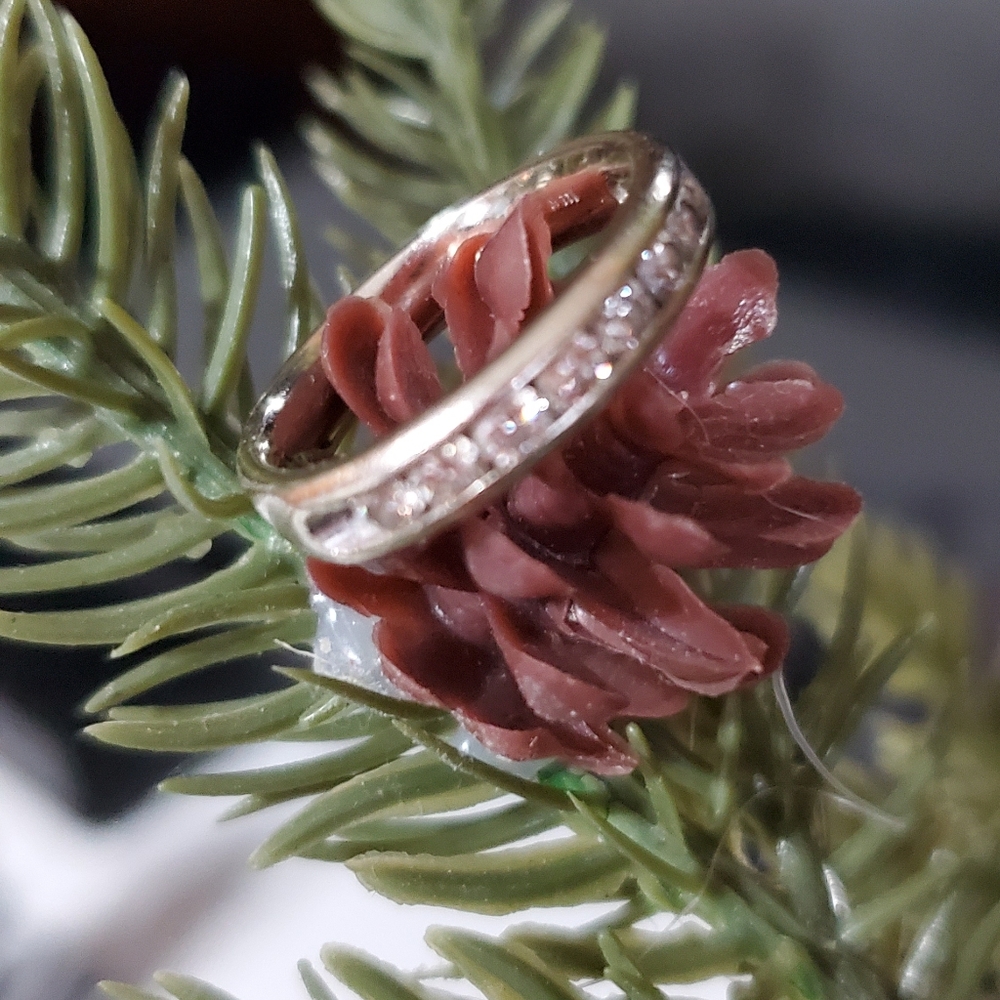 14k White Gold Diamond Ring